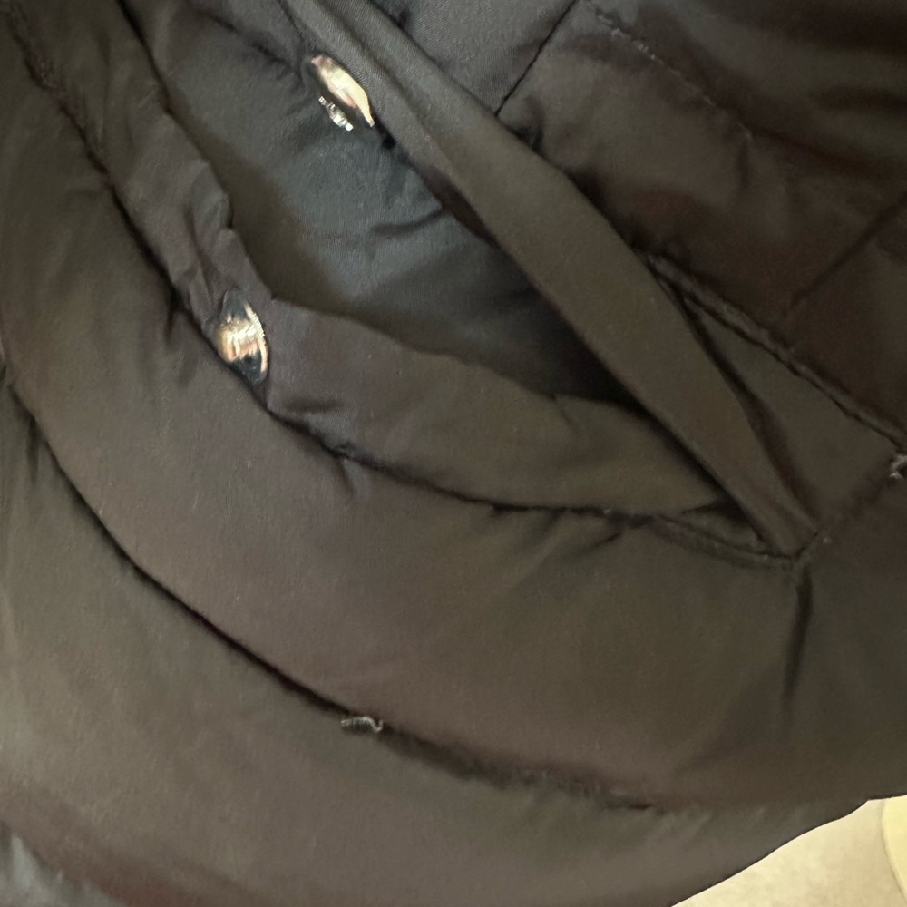 Guess puffer - Picture 3 of 11